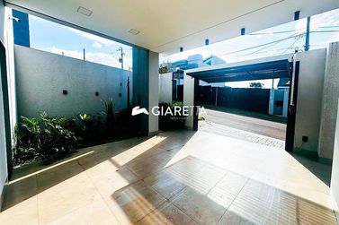 Sobrado &agrave; venda - 245m&sup2; - VILA INDUSTRIAL