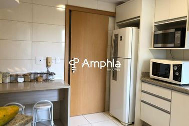 Apartamento &agrave; venda - 103m&sup2; - Centro