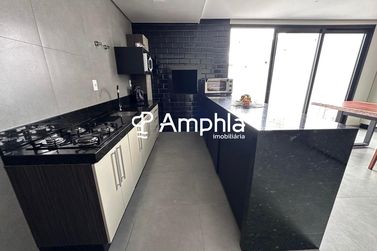 Sobrado &agrave; venda - 130m&sup2; - Recanto Tropical