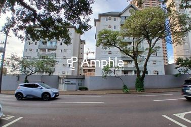 Apartamento &agrave; venda - 86m&sup2; - Centro