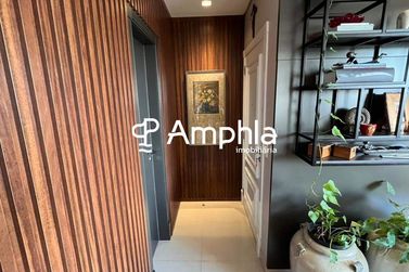 Apartamento &agrave; venda - 136m&sup2; - Centro