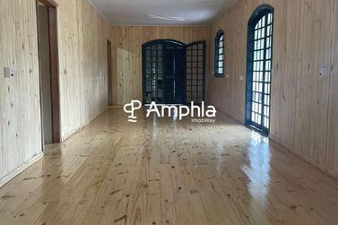 Ch&aacute;cara &agrave; venda - 4000m&sup2; - Centro