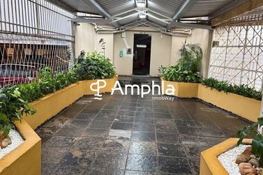 Apartamento &agrave; venda - 93m&sup2; - Centro