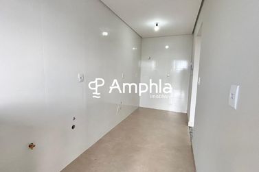 Apartamento &agrave; venda - 60m&sup2; - Centro