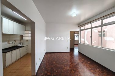 Apartamento para alugar - 135m&sup2; - CENTRO
