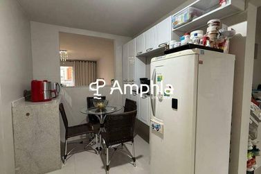 Apartamento &agrave; venda - 93m&sup2; - Centro