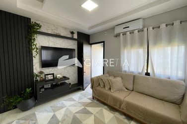 Sobrado &agrave; venda - 132m&sup2; - JARDIM PANCERA