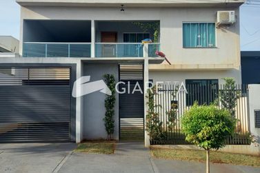 Apartamento &agrave; venda - 213m&sup2; - JARDIM PINHEIRINHO
