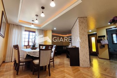 Sobrado &agrave; venda - 286m&sup2; - JARDIM LA SALLE