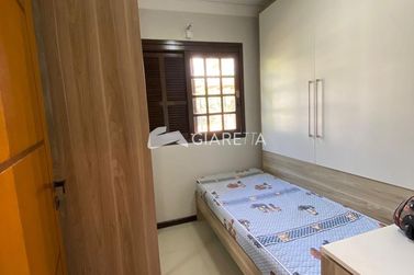 Casa &agrave; venda - 214m&sup2; - CENTRO