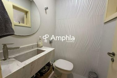 Sobrado &agrave; venda - 155m&sup2; - Centro