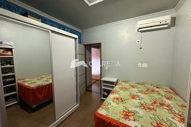 Sobrado &agrave; venda - 279m&sup2; - JARDIM COOPAGRO