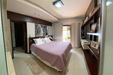 Casa &agrave; venda - 214m&sup2; - CENTRO