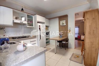 Sobrado &agrave; venda - 135m&sup2; - CENTRO