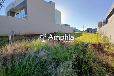 Terreno &agrave; venda - 422m&sup2; - Recanto Tropical