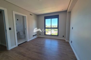 Apartamento &agrave; venda - 175m&sup2; - CENTRO