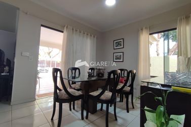 Sobrado &agrave; venda - 135m&sup2; - JARDIM GISELA