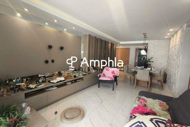 Apartamento &agrave; venda - 134m&sup2; - Centro