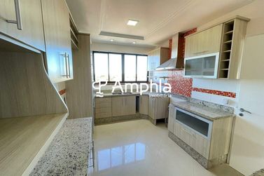 Apartamento &agrave; venda - 179m&sup2; - Centro