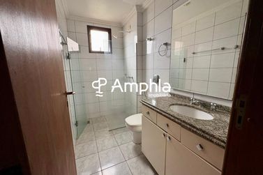 Apartamento &agrave; venda - 112m&sup2; - Centro