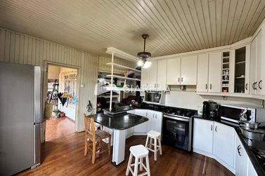 Casa &agrave; venda - 220m&sup2; - SAO LUIZ DO OESTE