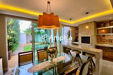 Sobrado &agrave; venda - 173m&sup2; - Recanto Tropical