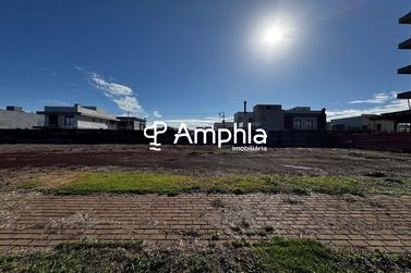 Terreno &agrave; venda - 318m&sup2; - Cancelli