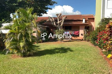Casa &agrave; venda - 110m&sup2; - Centro