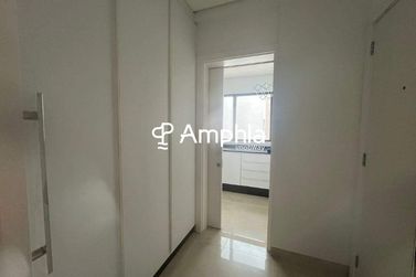 Apartamento &agrave; venda - 220m&sup2; - Centro