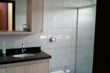 Casa para alugar - 180m&sup2; - JARDIM PANCERA