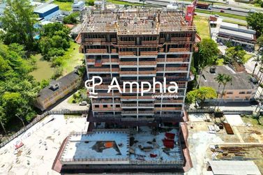 Apartamento &agrave; venda - 134m&sup2; - Centro