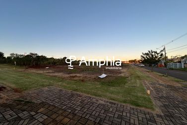 Terreno &agrave; venda - 375m&sup2; - Ana Paula
