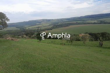 Ch&aacute;cara &agrave; venda - 121000m&sup2; - &Aacute;rea Rural