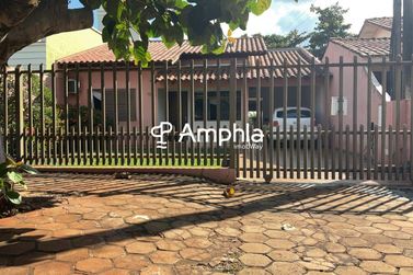 Casa &agrave; venda - 110m&sup2; - Centro