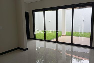 Sobrado &agrave; venda - 178m&sup2; - VILA INDUSTRIAL