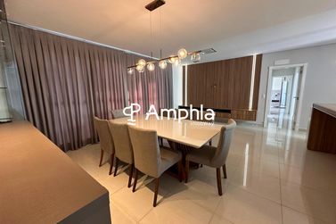 Apartamento &agrave; venda - 244m&sup2; - Centro