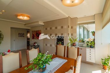 Apartamento &agrave; venda - 197m&sup2; - CENTRO
