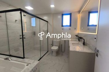 Apartamento &agrave; venda - 150m&sup2; - Centro
