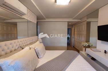 Apartamento &agrave; venda - 147m&sup2; - CENTRO