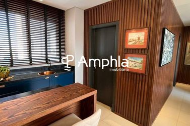 Apartamento &agrave; venda - 136m&sup2; - Centro