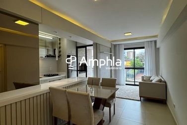 Apartamento &agrave; venda - 74m&sup2; - Centro
