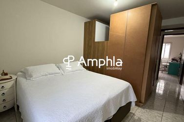 Apartamento &agrave; venda - 93m&sup2; - Centro