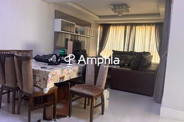 Apartamento &agrave; venda - 250m&sup2; - Centro