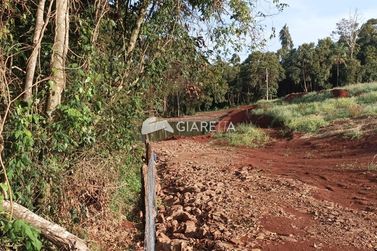 Ch&aacute;cara &agrave; venda - 20166m&sup2; - ZONA RURAL