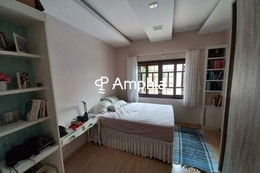 Casa &agrave; venda - 210m&sup2; - Jardim Gisela