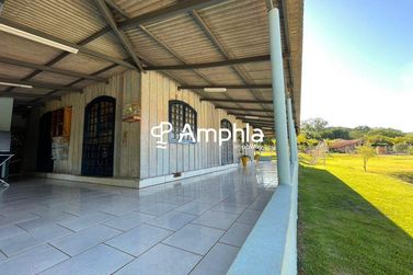 Ch&aacute;cara &agrave; venda - 4000m&sup2; - Centro