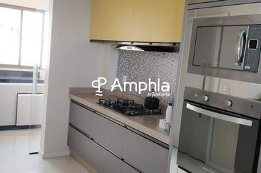 Apartamento &agrave; venda - 270m&sup2; - Centro