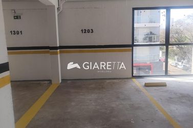 Apartamento para alugar - 84m&sup2; - CENTRO