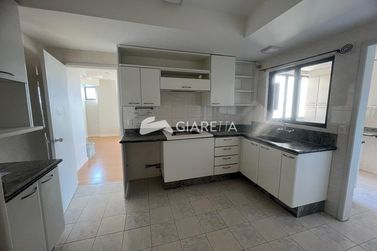 Apartamento &agrave; venda - 234m&sup2; - CENTRO