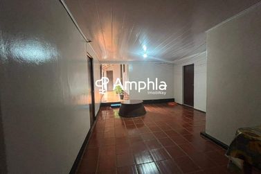 Casa &agrave; venda - 170m&sup2; - Centro
